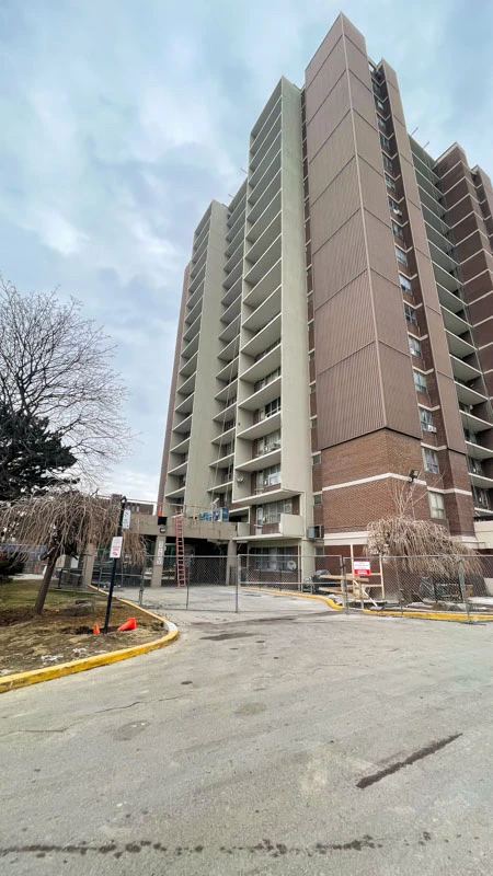 361-7 361 The West Mall, Toronto, Ontario