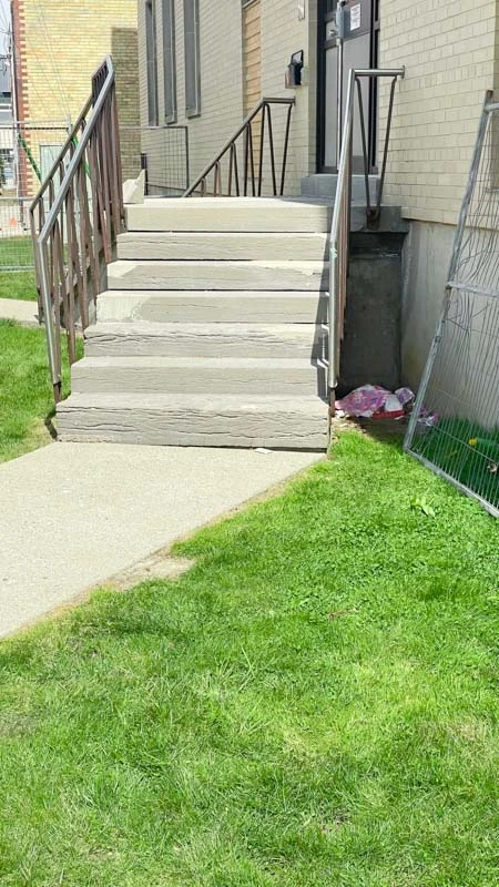 19-16 19 Southwick, Toronto, Ontario